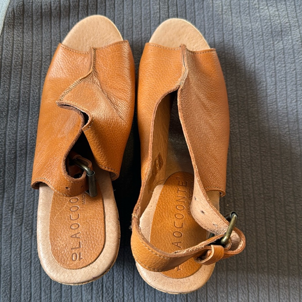 LAOCOONTE made in Spain, Wedge Thong Sandal